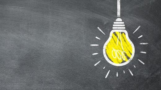 Lightbulb drawn on chalkboard