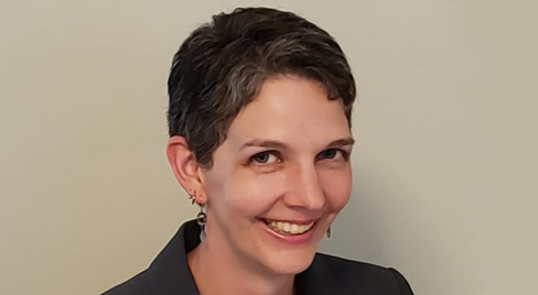 Profile photo of Lauren Olson, Senior Technical Analyst/Writer